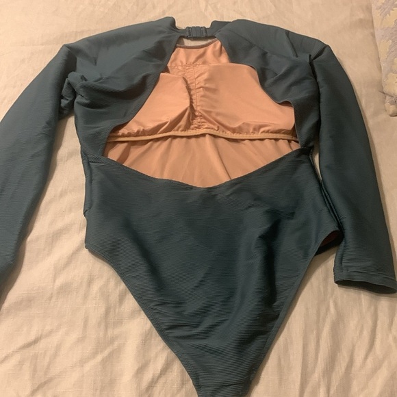 J.Crew Active ribbed long-sleeve one-piece bathing swim suit top 12 rush guard‎ - Picture 14 of 14